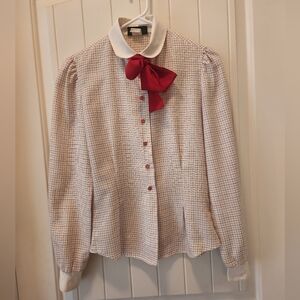 That’s Me (USA), Vintage-inspired, White long sleeve blouse w/ black & red check